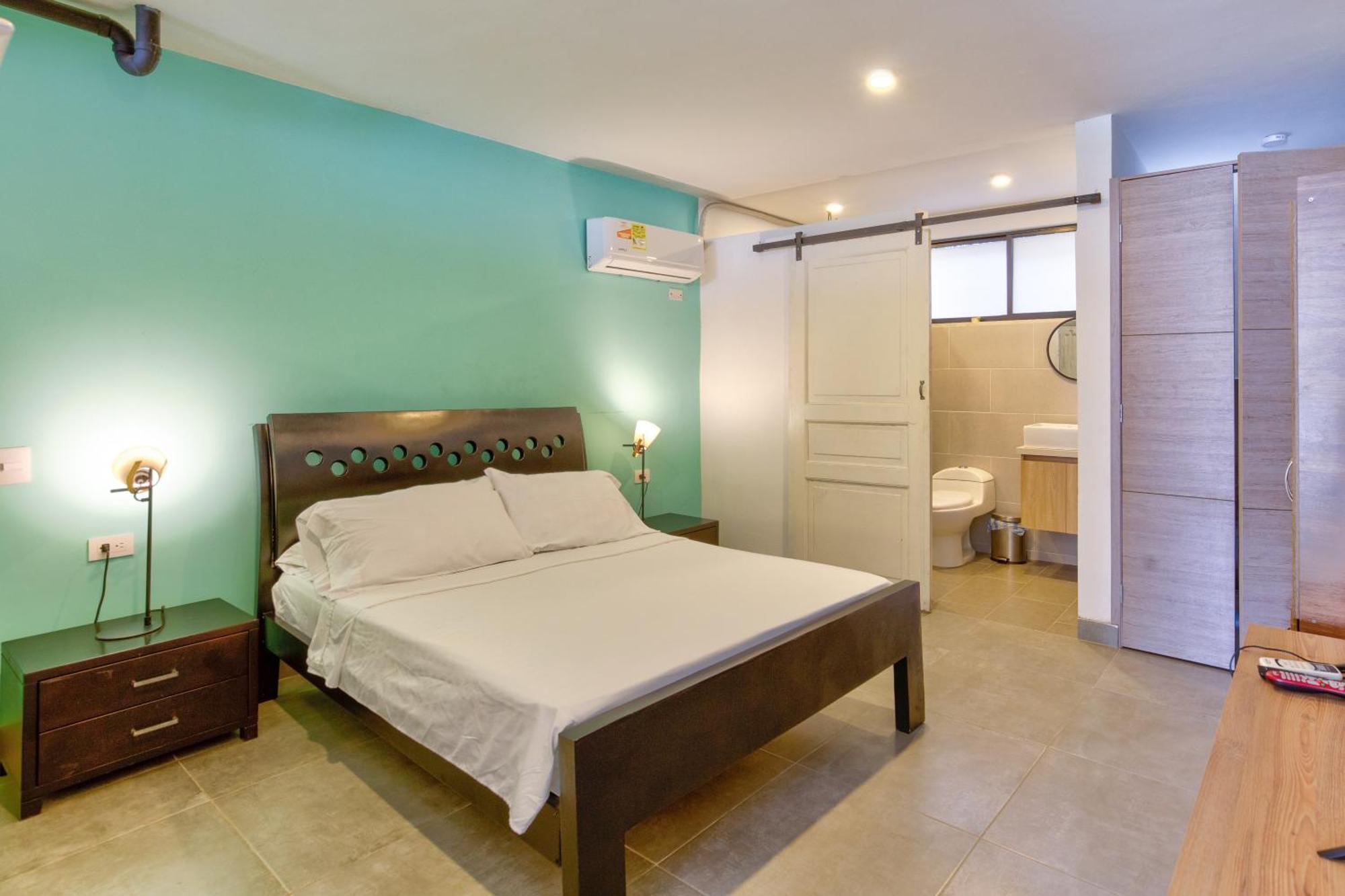 Moonshine Boutique Hostal 칼리 외부 사진