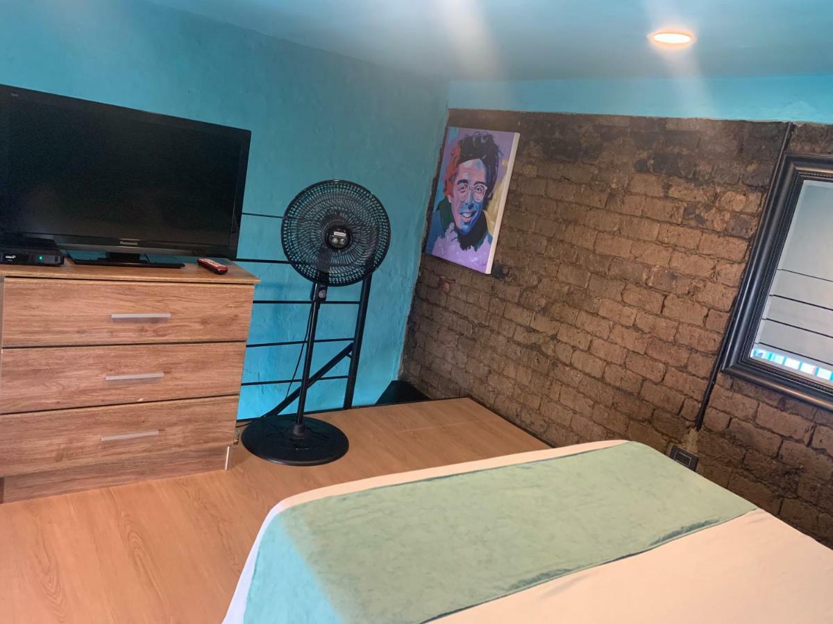 Moonshine Boutique Hostal 칼리 외부 사진